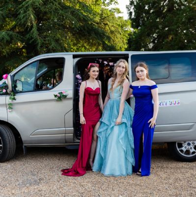 126-HSR0844AHSProm2023