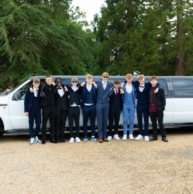 28-HSR0111AHSProm2023
